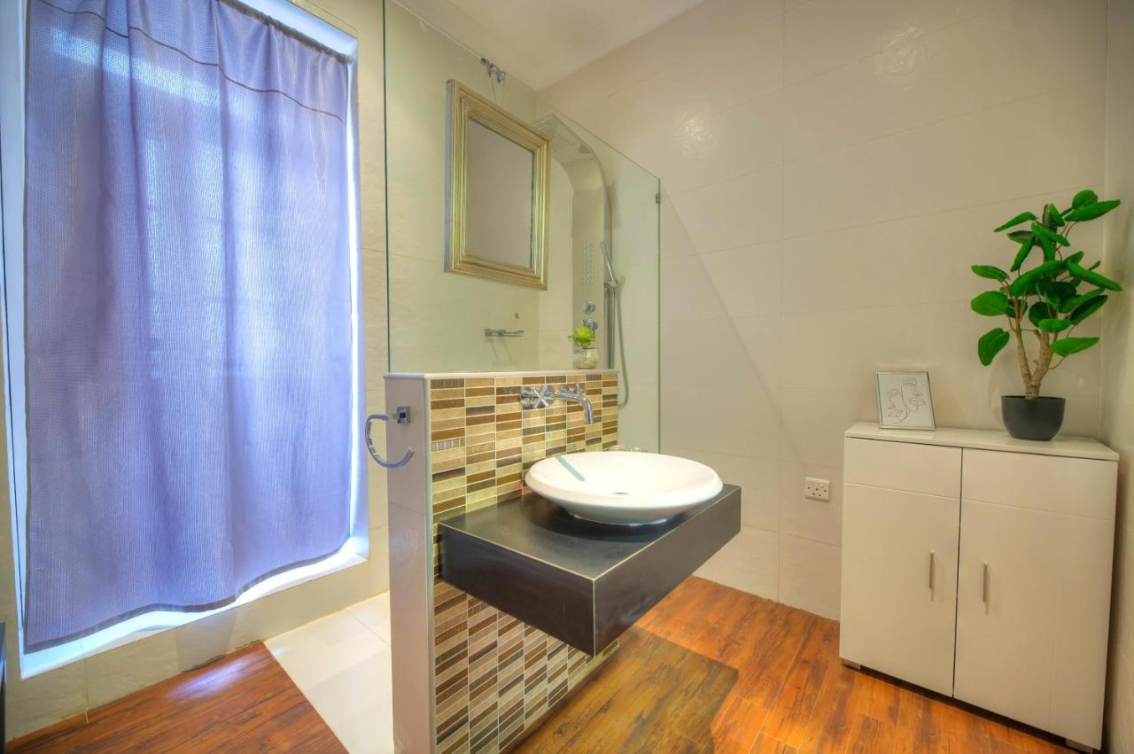 Chic 2Bedroom Apartment Near Sliema Ferries Cesi1-1 Екстер'єр фото
